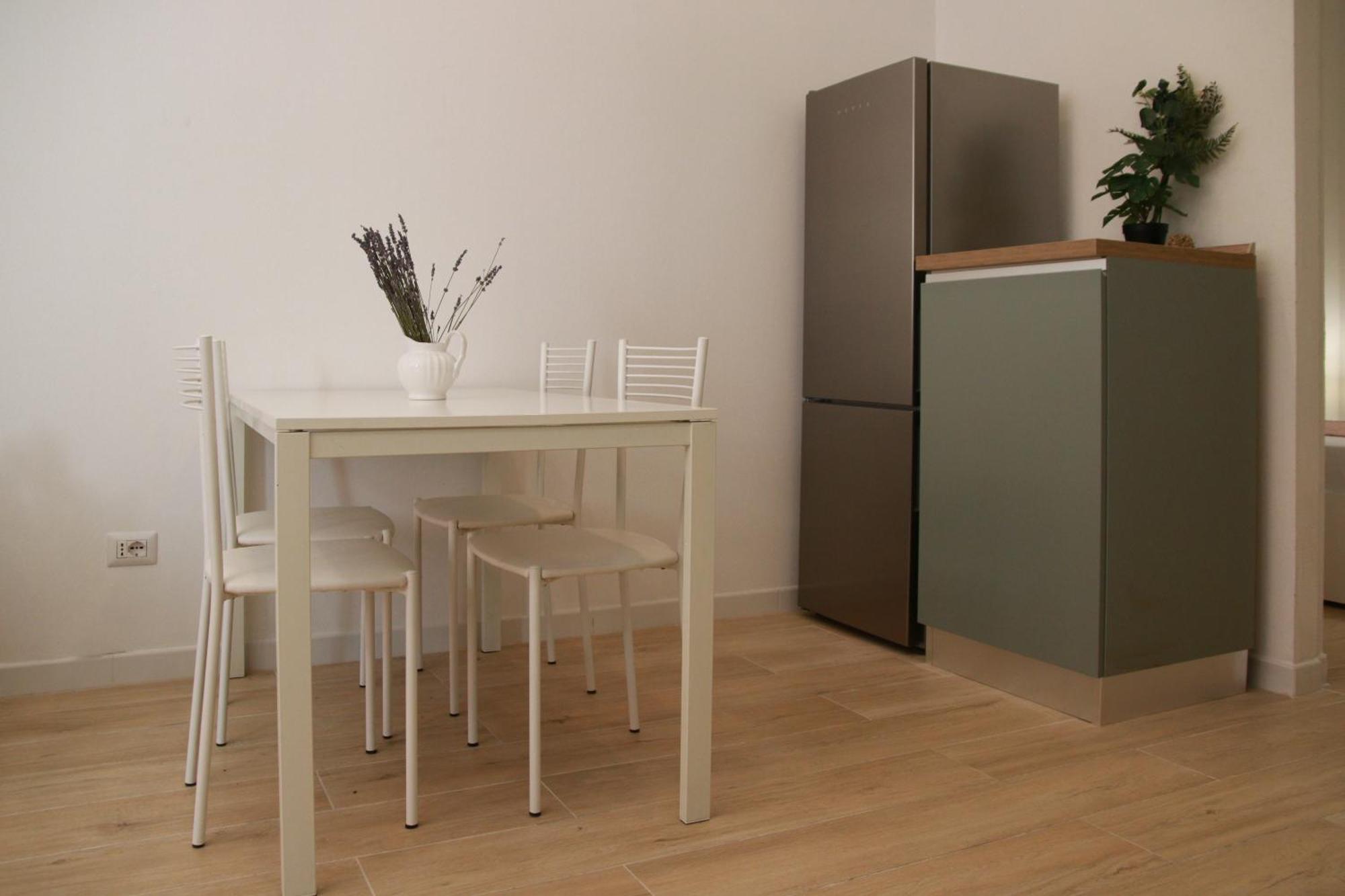 U Zone Apartment Bologna Bagian luar foto